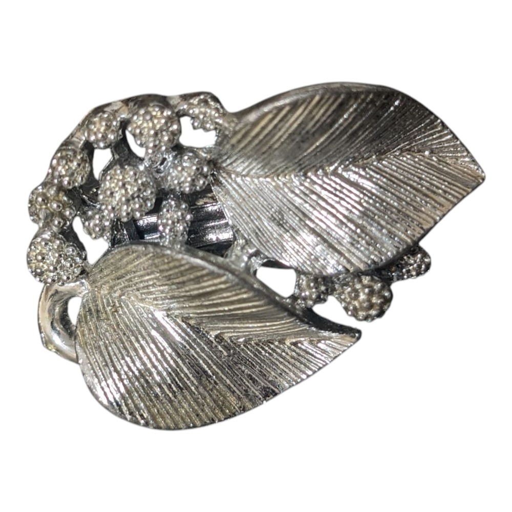 Lisner Vintage Silver Tone Leaf Clip On Earrings Signed‎ Retro Costume Jewelry - Picture 3 of 5